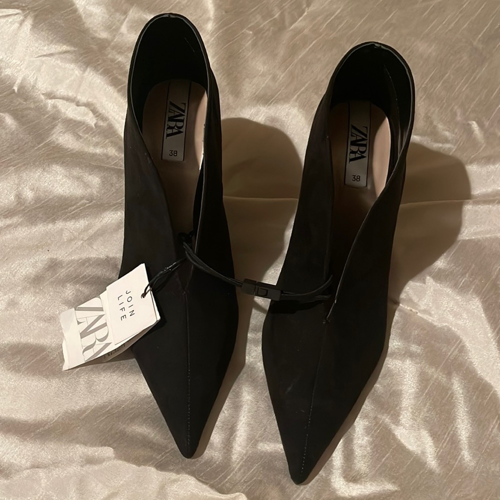 ZARA v-vamp heeled women ankle boot